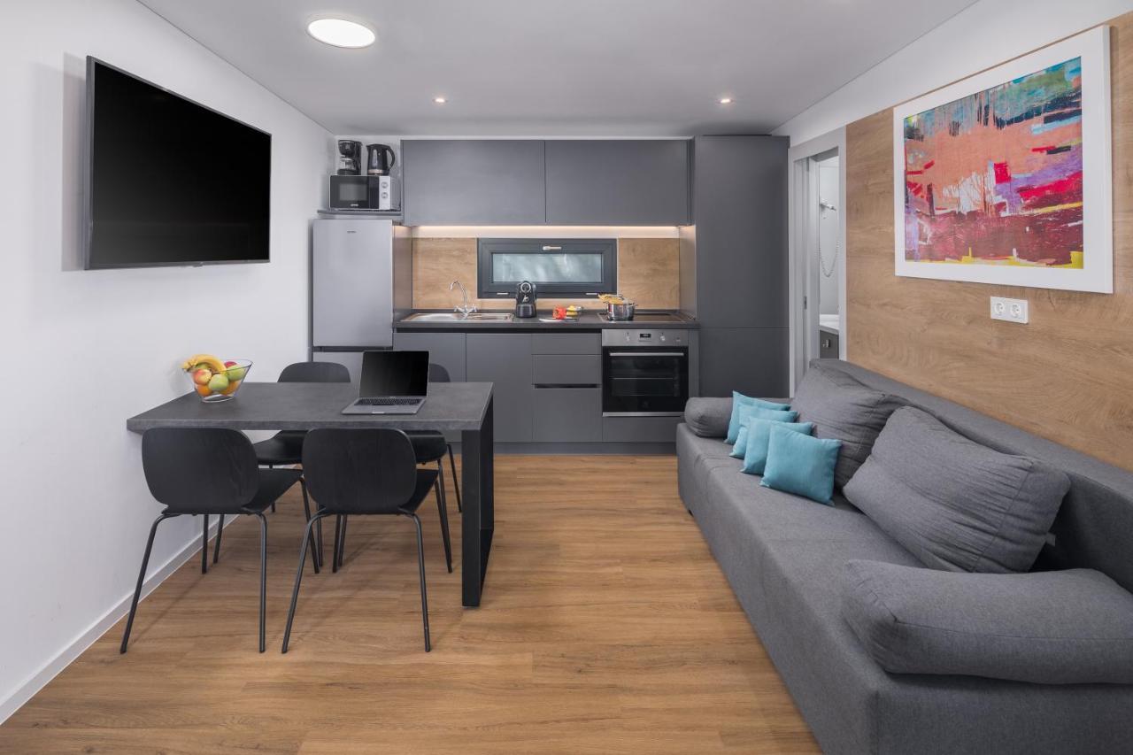 Camping Homes Mon Perin Bale Esterno foto