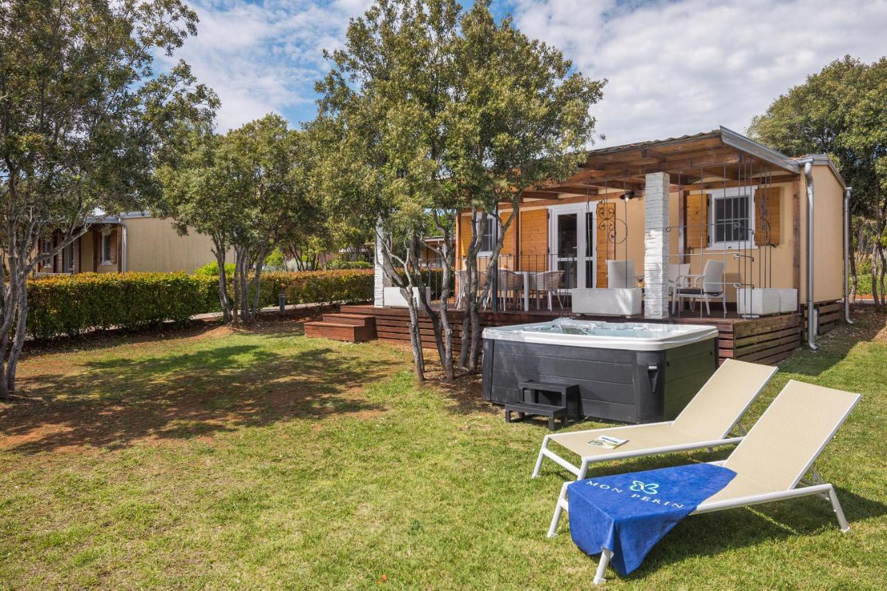 Camping Homes Mon Perin Bale Esterno foto